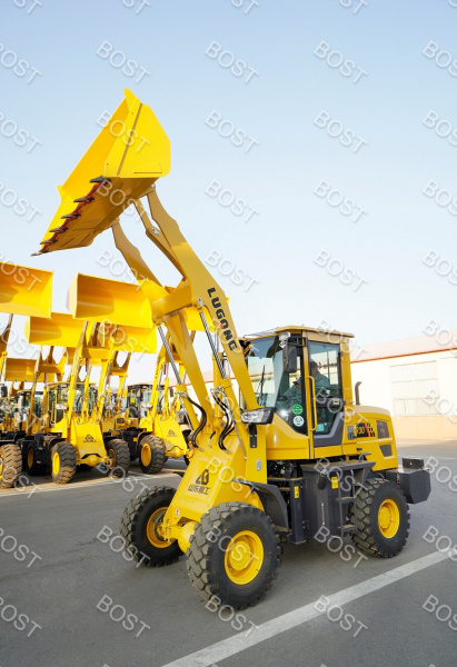 Фронтальный погрузчик LUGONG T930